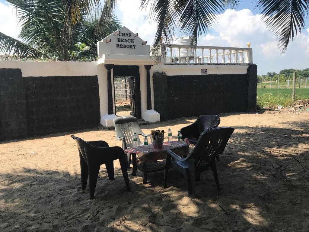 Chan Beach Resort Bahur Exterior foto